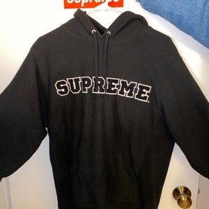 SUPREME HOODIE Cord Collegiate Logo